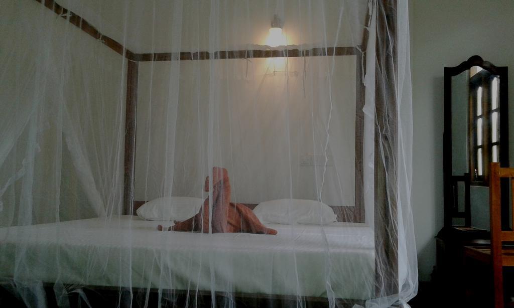 Sunstyle Mirissa Guest House Quarto foto