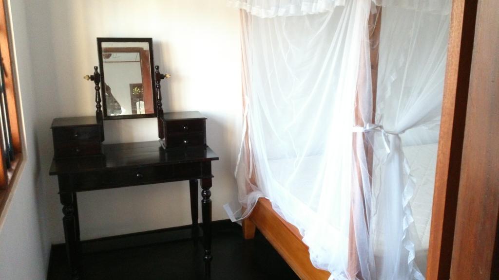 Sunstyle Mirissa Guest House Quarto foto